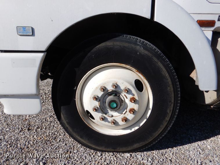 image for item LP9387 1994 White GMC WCA  water truck