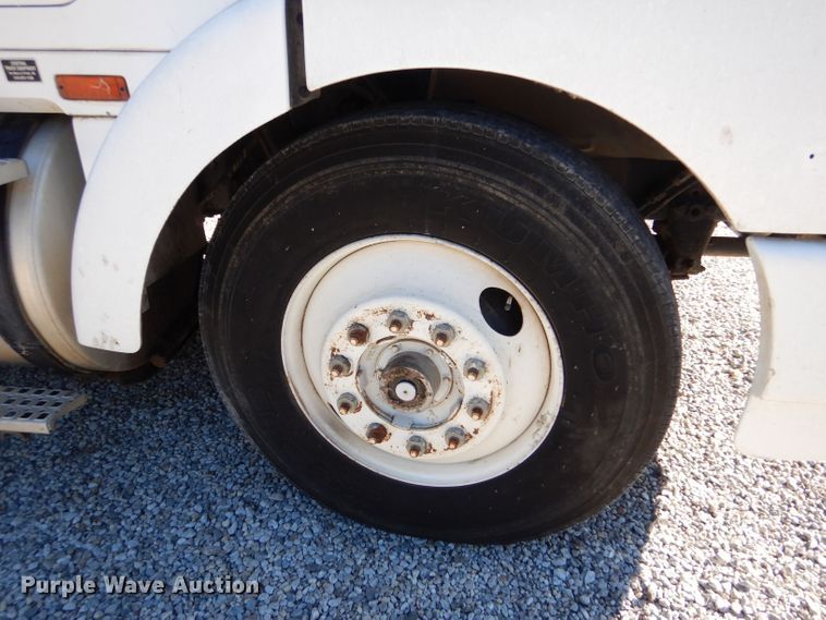 image for item LP9387 1994 White GMC WCA  water truck