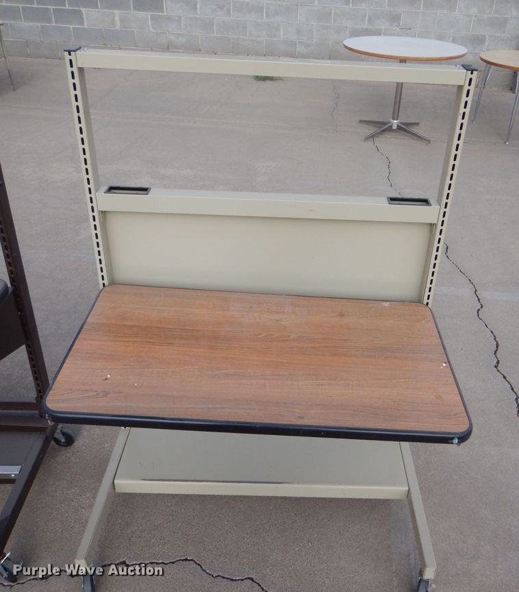 image for item LP9391 Furniture