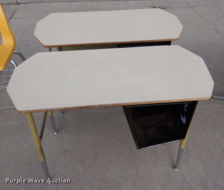 image for item LP9392 Furniture