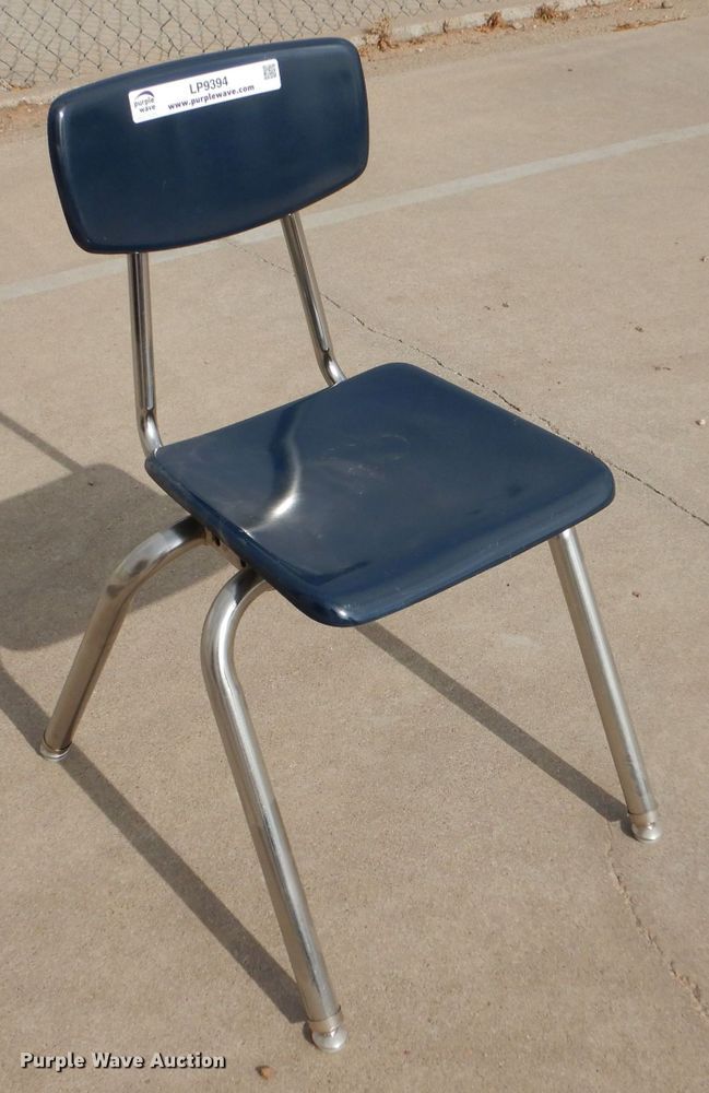 image for item LP9394 Approximately 40 chairs