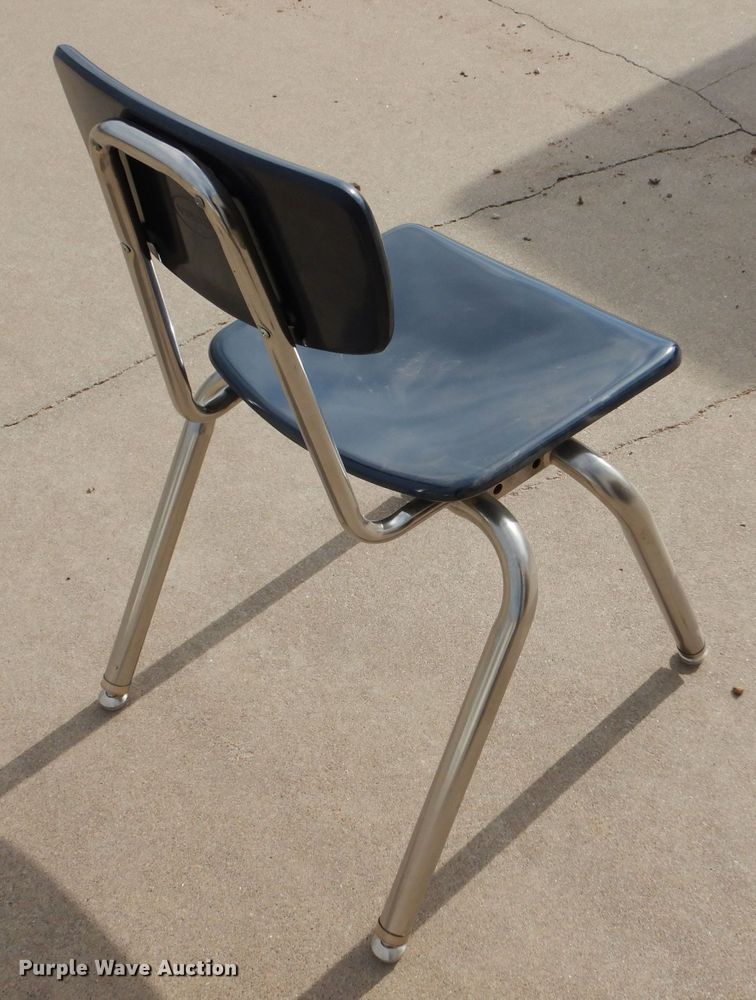 image for item LP9394 Approximately 40 chairs