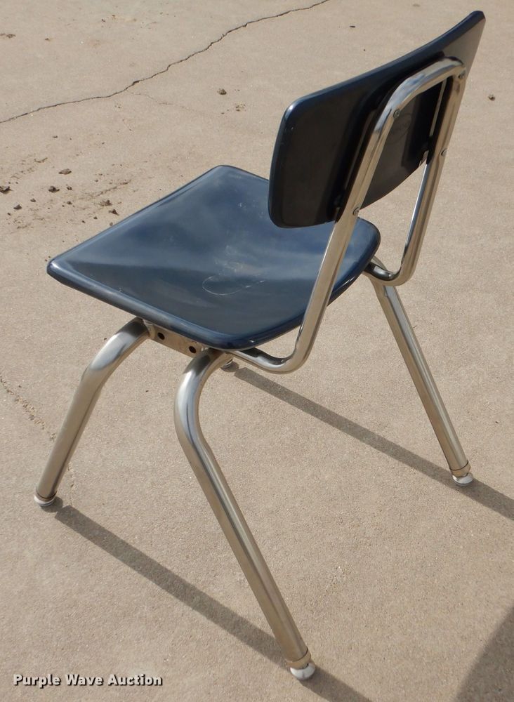 image for item LP9394 Approximately 40 chairs