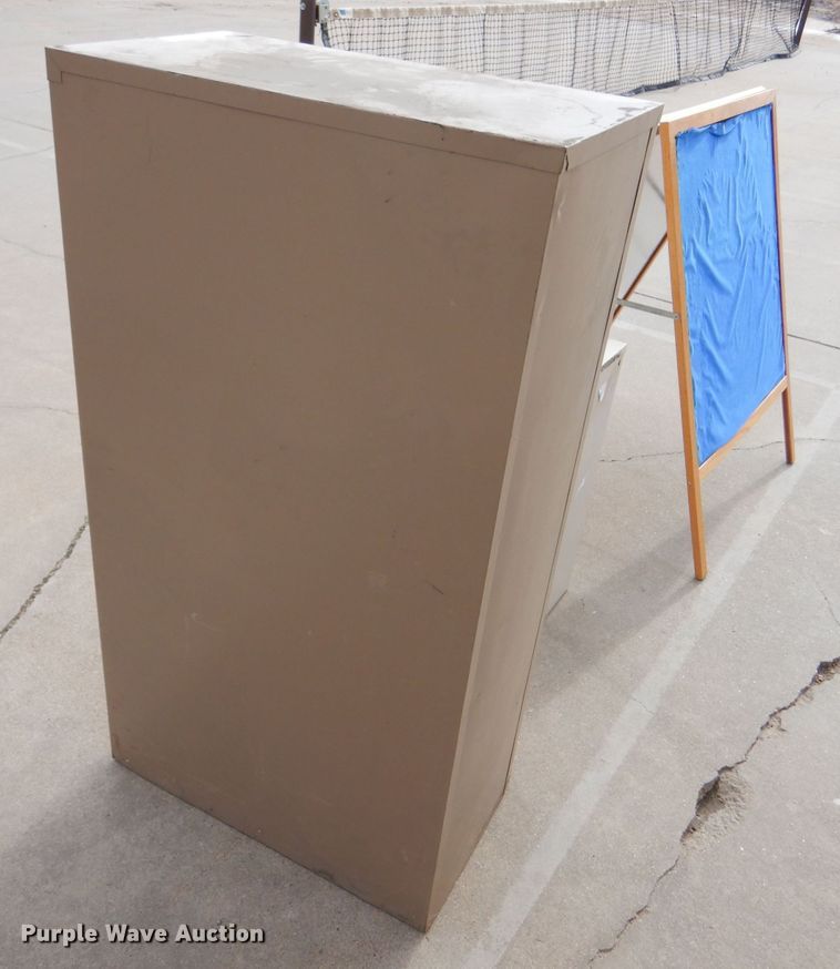 image for item LP9396 Office equipment