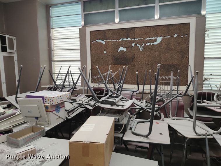 image for item LU9159 Office supplies and equipment