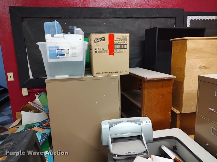 image for item LU9159 Office supplies and equipment