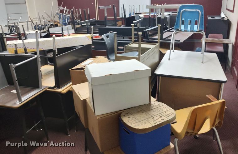 image for item LU9160 Office supplies and equipment