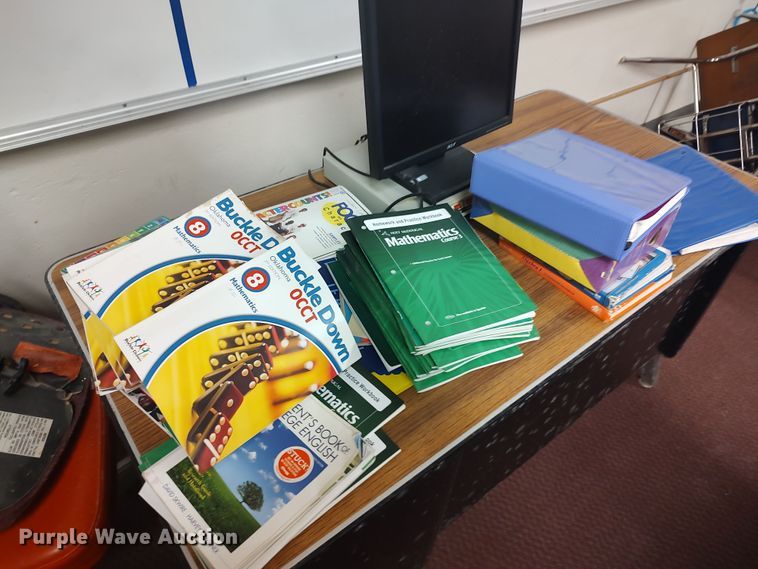 image for item LU9160 Office supplies and equipment