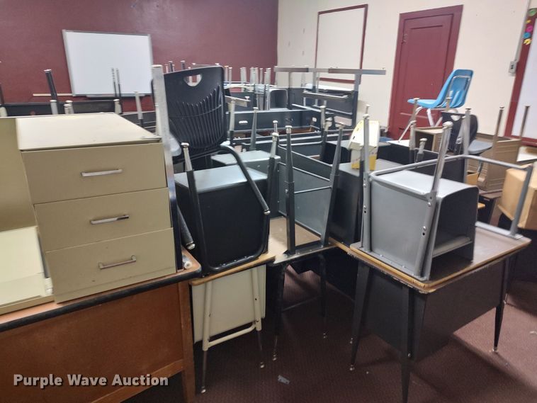 image for item LU9160 Office supplies and equipment