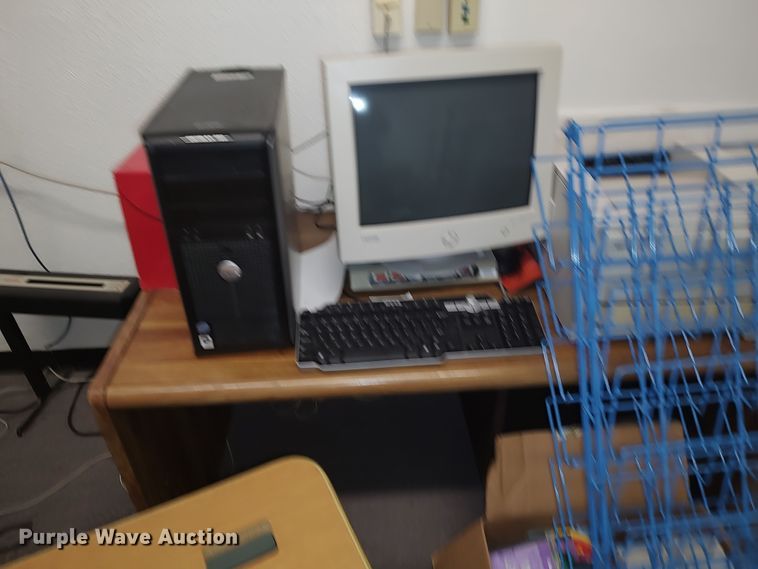 image for item LU9162 Office supplies and equipment