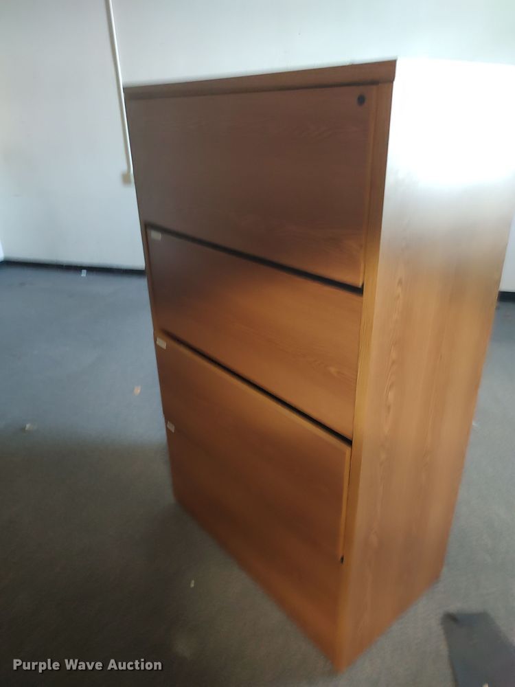 image for item LU9162 Office supplies and equipment