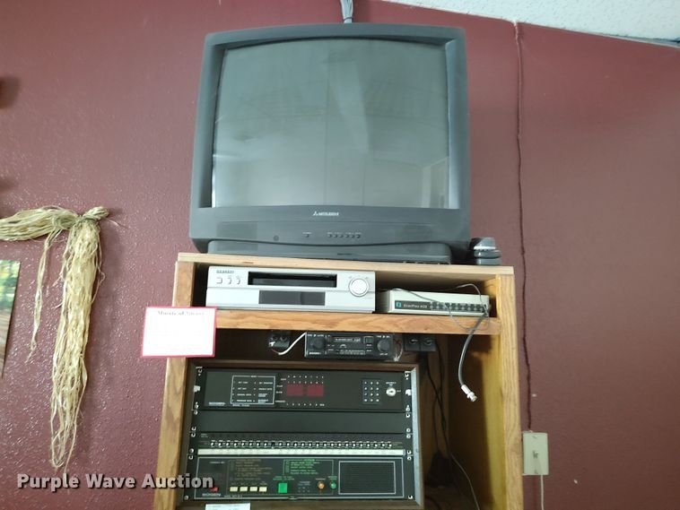 image for item LU9162 Office supplies and equipment