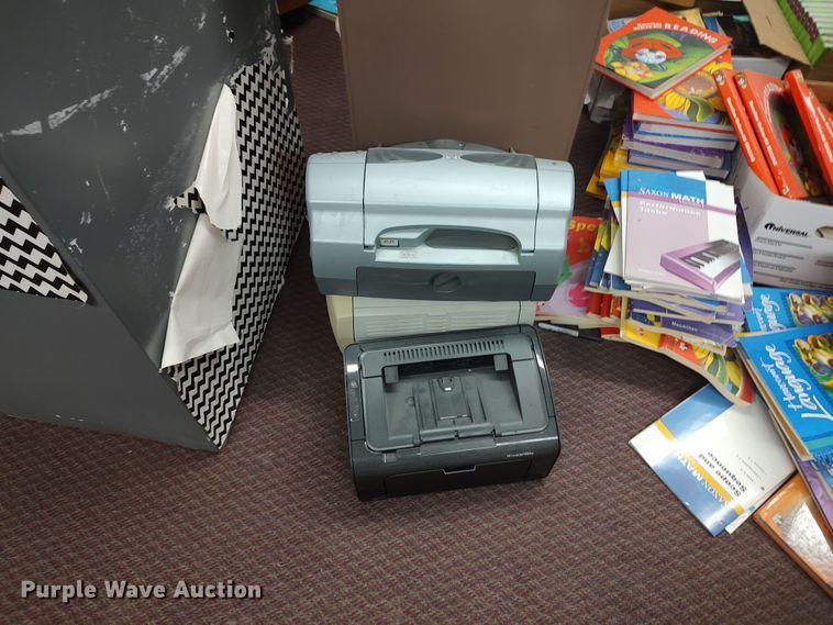 image for item LU9163 Office supplies and equipment