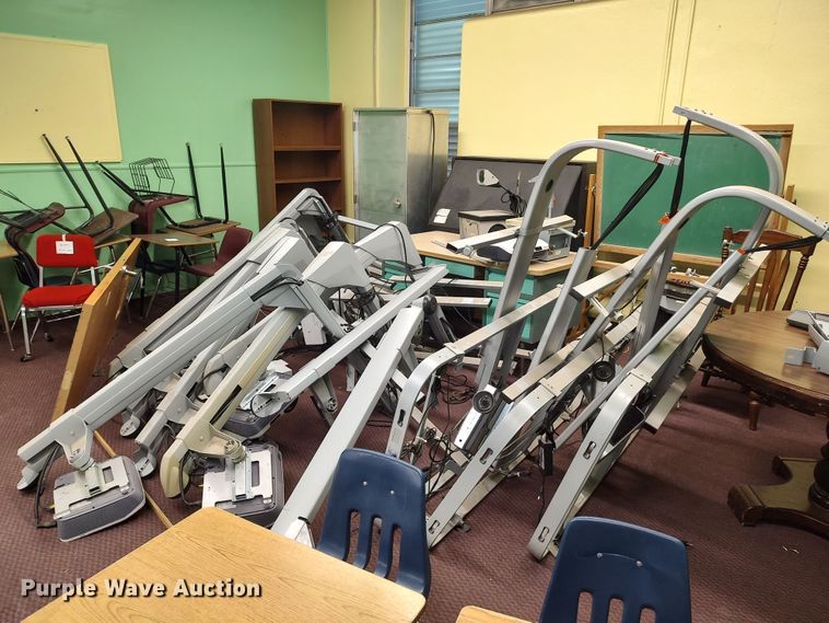 image for item LU9163 Office supplies and equipment