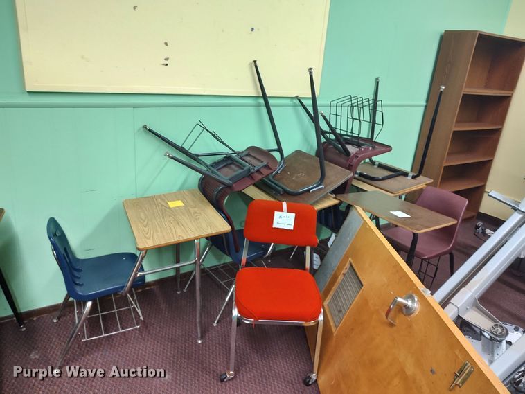 image for item LU9163 Office supplies and equipment