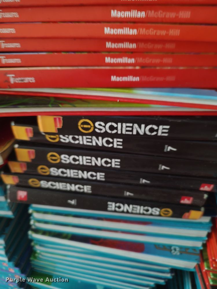 image for item LU9163 Office supplies and equipment