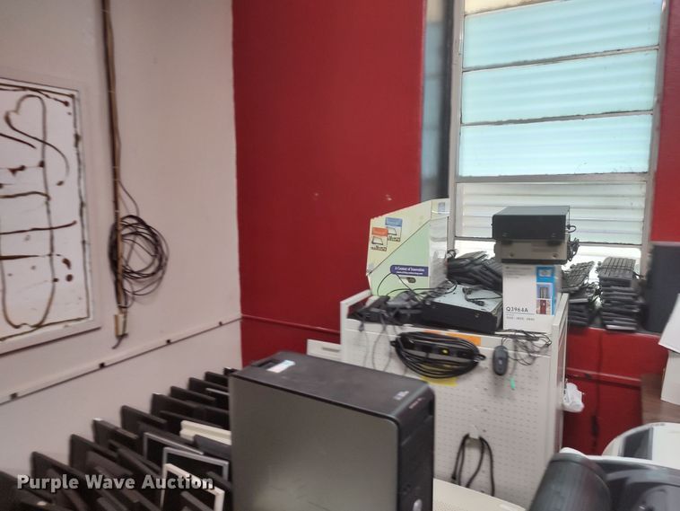 image for item LU9164 Office supplies and equipment