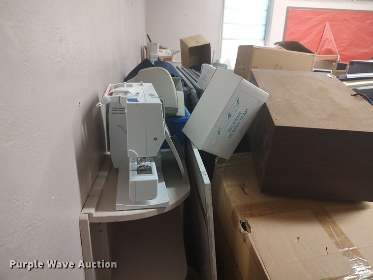 image for item LU9164 Office supplies and equipment