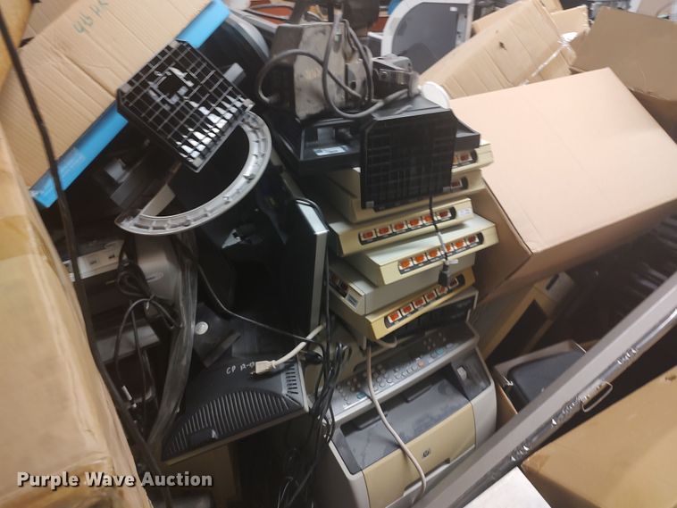 image for item LU9164 Office supplies and equipment