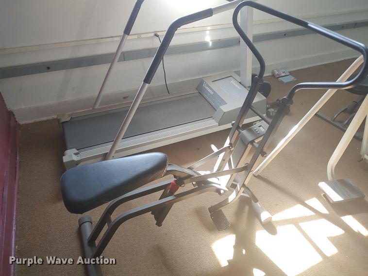 image for item LU9165 Exercise equipment