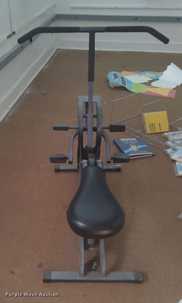 image for item LU9165 Exercise equipment