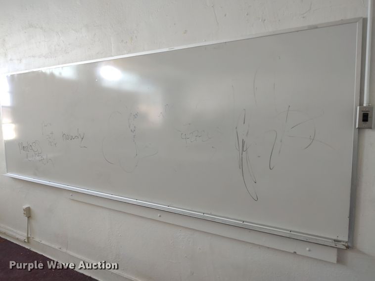 image for item LU9166 Office supplies and equipment