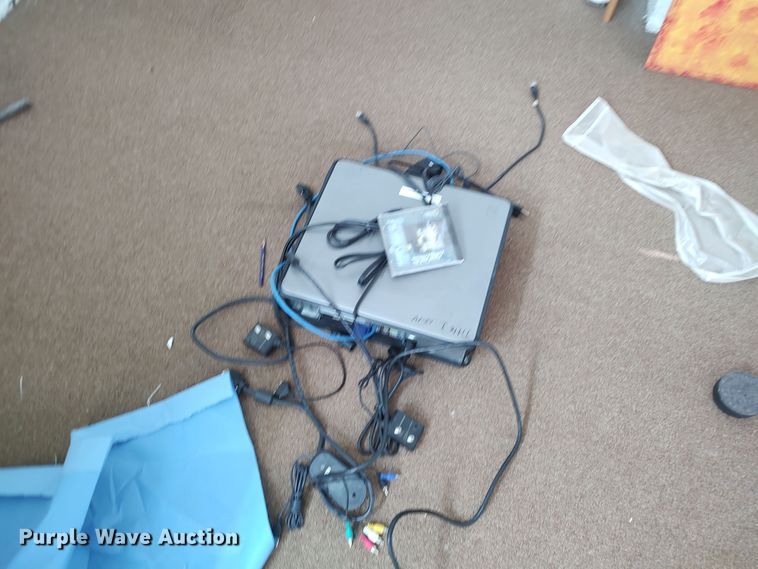 image for item LU9166 Office supplies and equipment