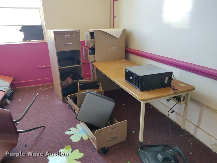 image for item LU9166 Office supplies and equipment