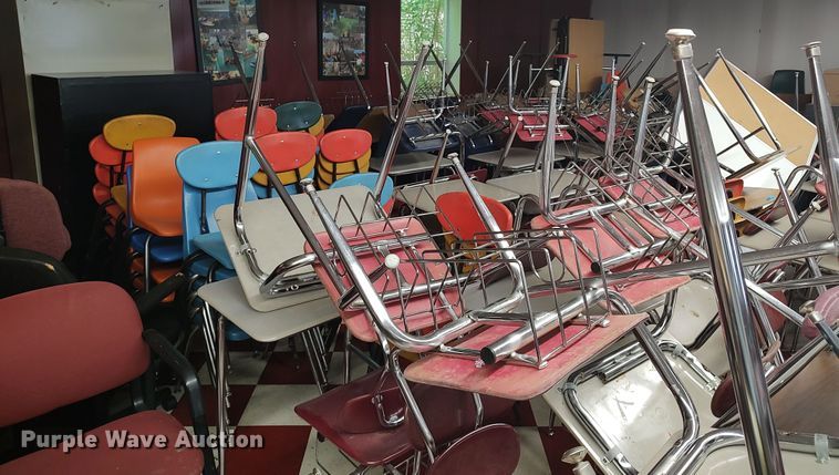 image for item LU9169 Office supplies and equipment