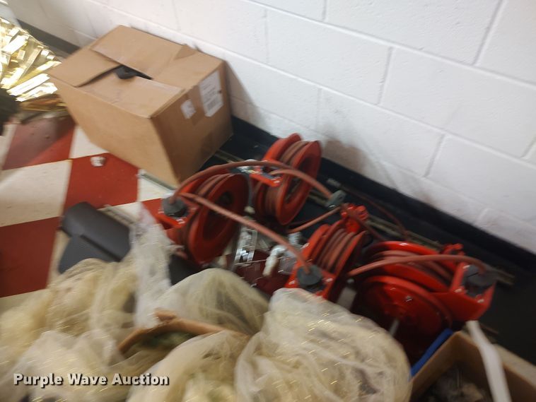 image for item LU9169 Office supplies and equipment