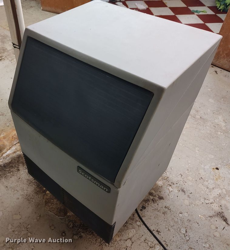 image for item LU9170 Restaurant equipment