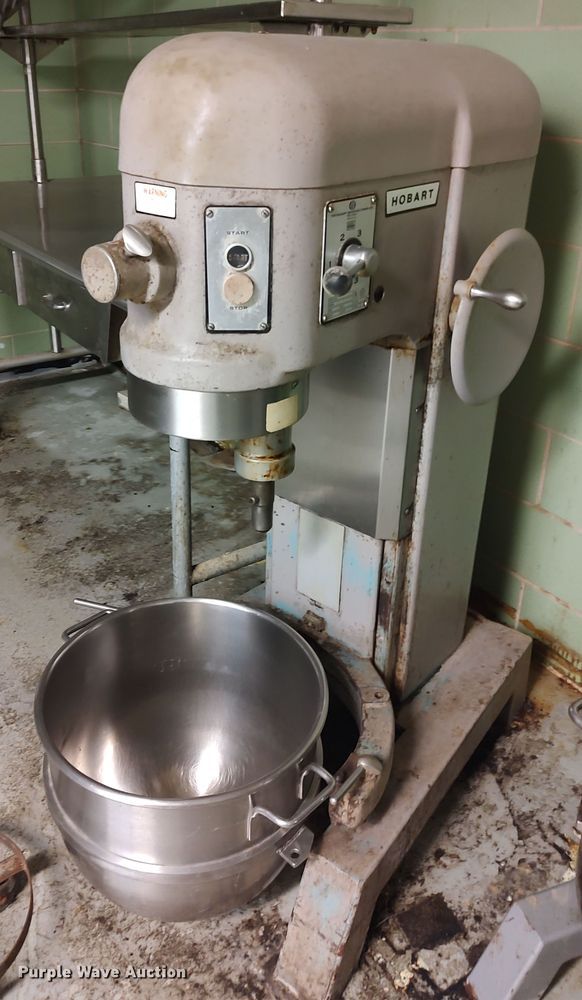 image for item LU9170 Restaurant equipment