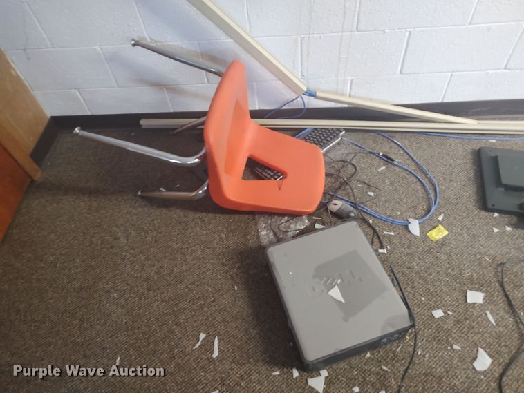 image for item LU9171 Office supplies and equipment