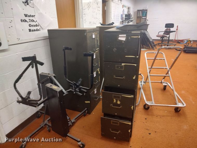 image for item LU9171 Office supplies and equipment