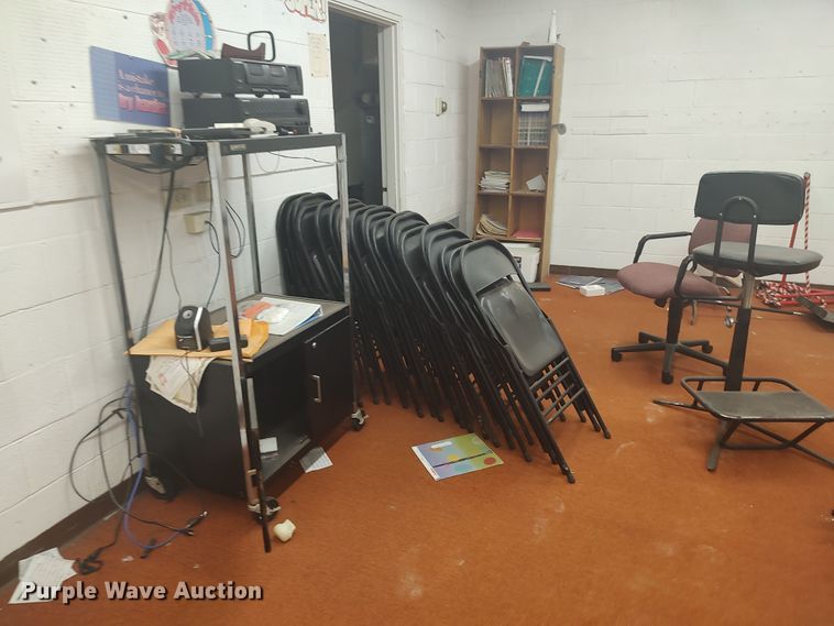 image for item LU9171 Office supplies and equipment