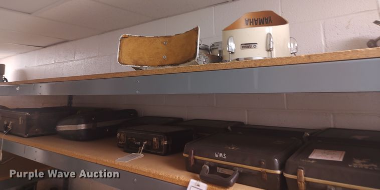 image for item LU9171 Office supplies and equipment