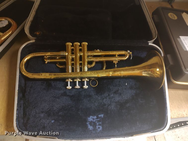 image for item LU9171 Office supplies and equipment