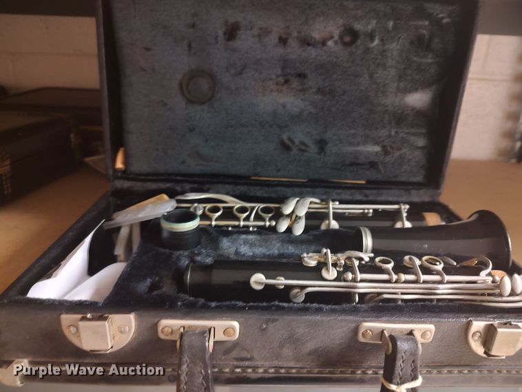 image for item LU9171 Office supplies and equipment