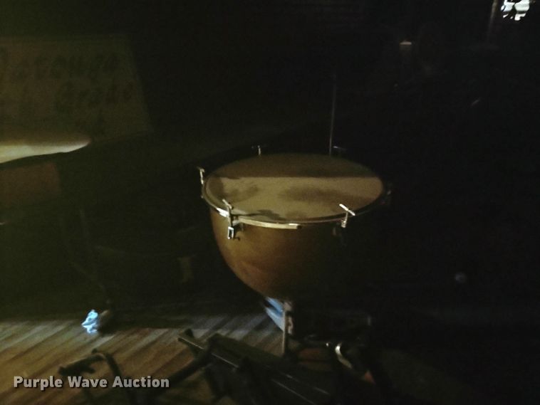 image for item LU9171 Office supplies and equipment