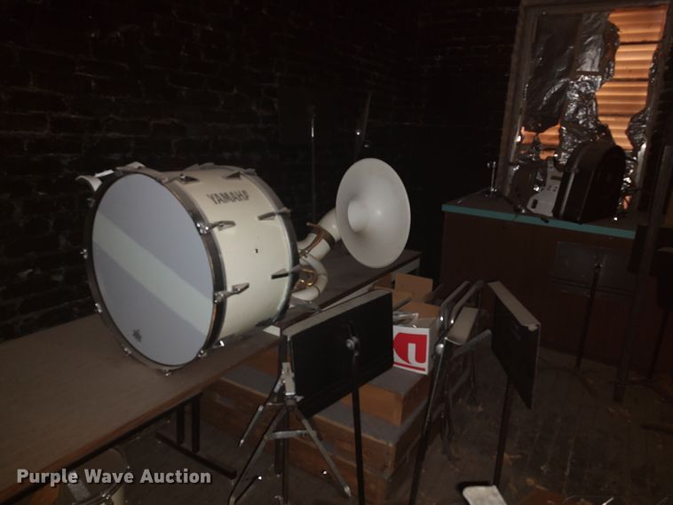 image for item LU9171 Office supplies and equipment