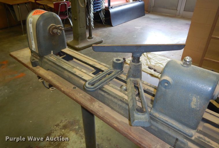 image for item MD9256 Craftsman  wood turning lathe