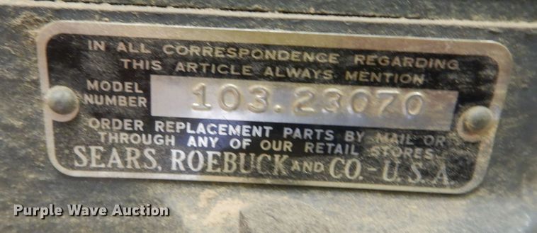 image for item MD9256 Craftsman  wood turning lathe