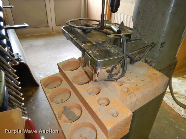 image for item MD9258 Robbins & Myers  drill press