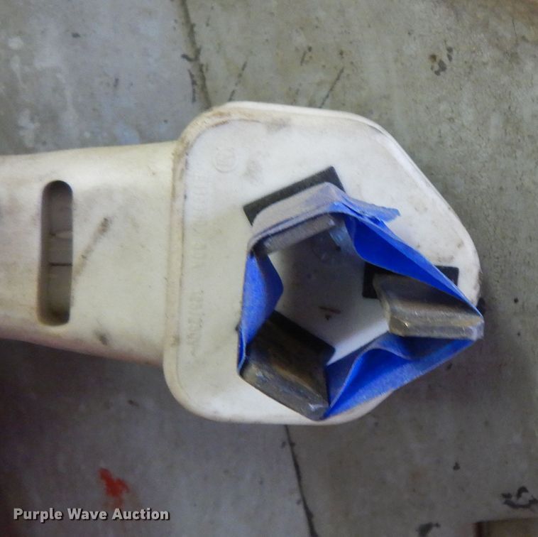 image for item MD9258 Robbins & Myers  drill press