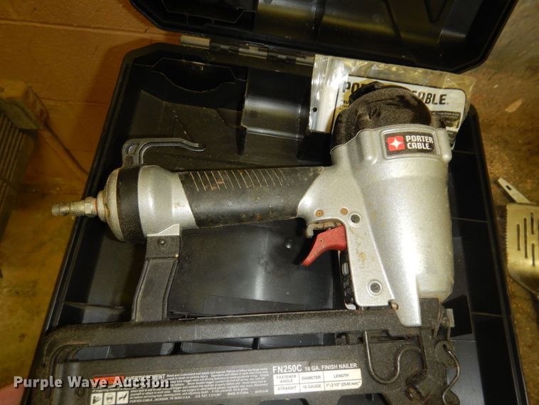 image for item MD9264 (4) nail guns