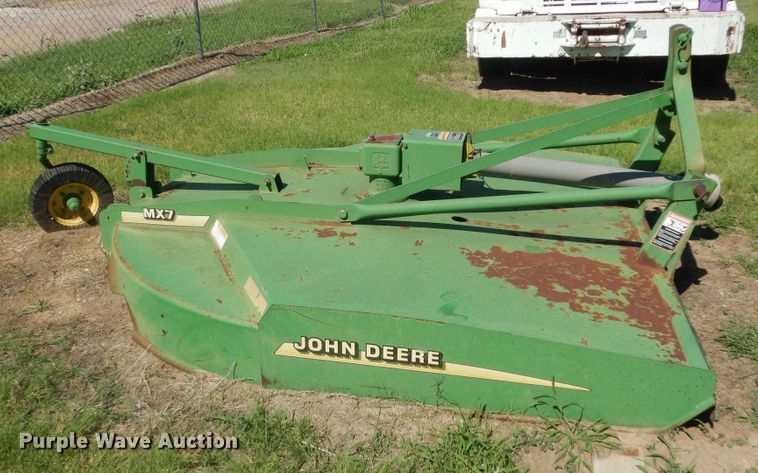 image for item MD9281 John Deere MX7  rotary mower