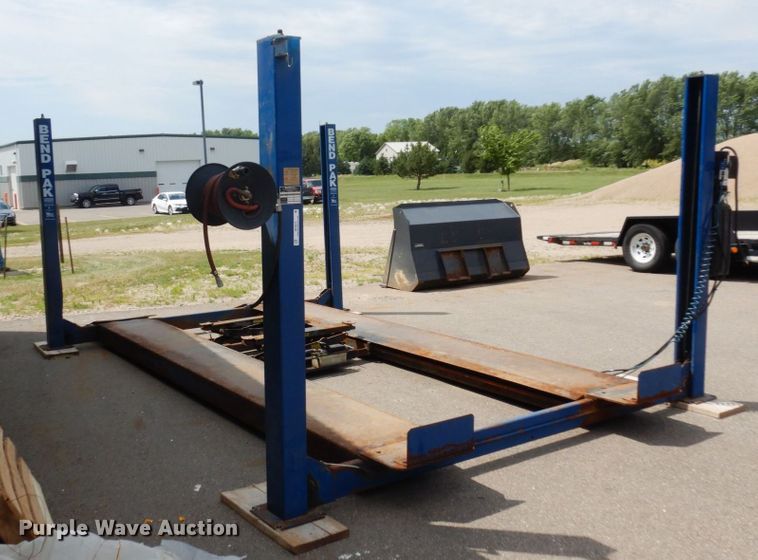 image for item MF9672 2004 Bend Pak HD-12SS  four post automotive lift