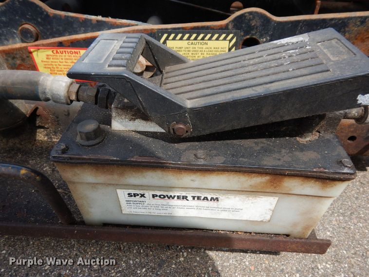 image for item MF9672 2004 Bend Pak HD-12SS  four post automotive lift