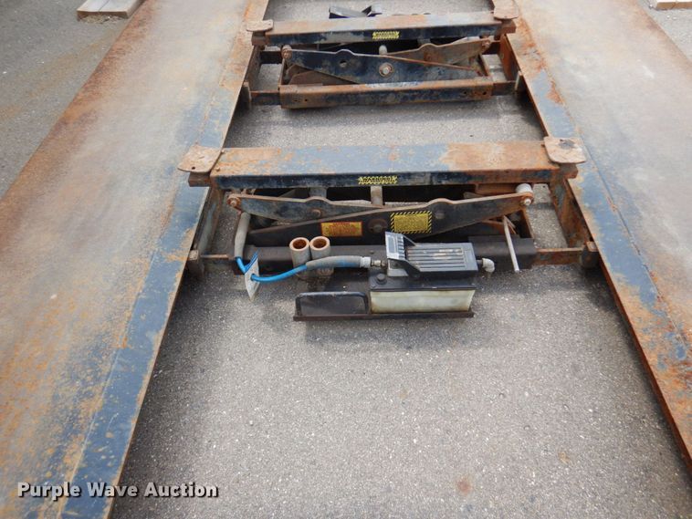 image for item MF9672 2004 Bend Pak HD-12SS  four post automotive lift