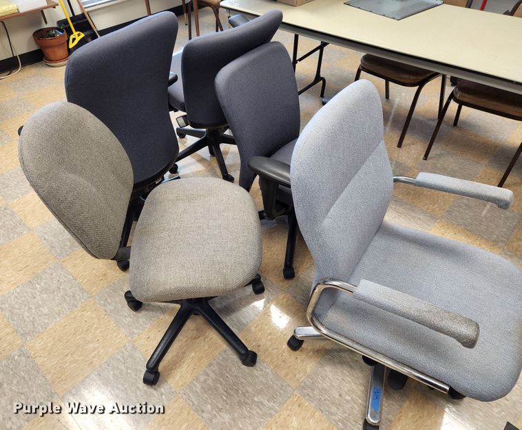 image for item MK9006 (5) chairs
